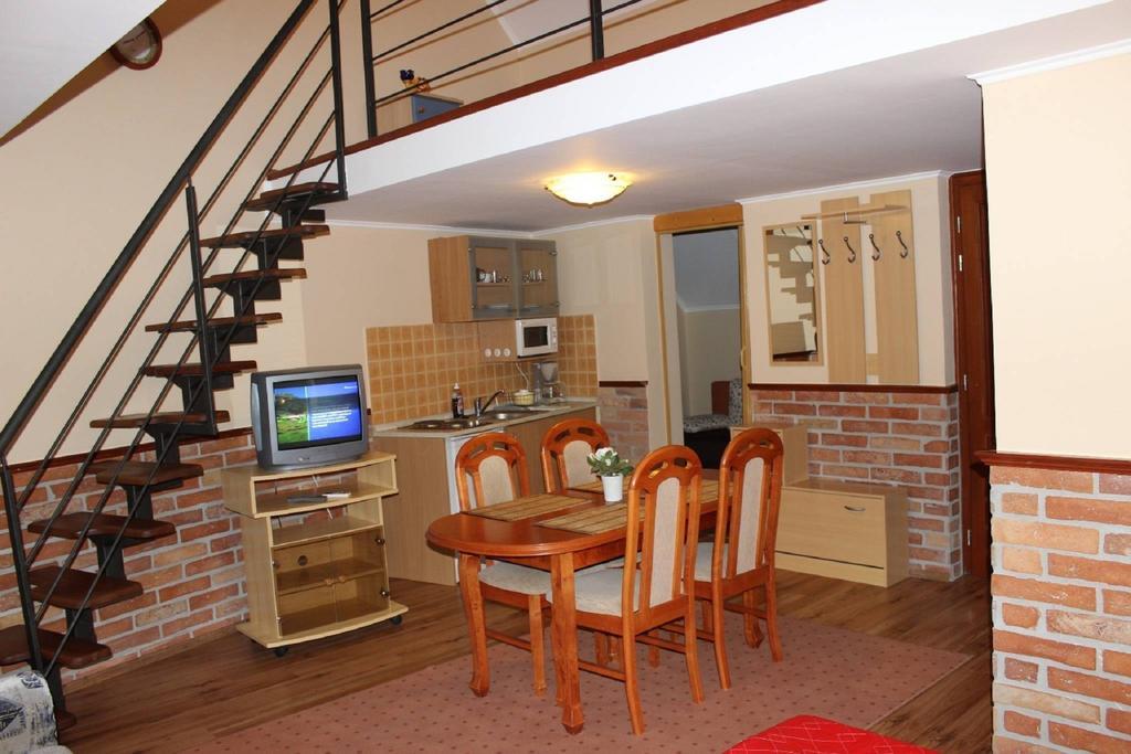 Gyulai Brill Apartman Habitación foto